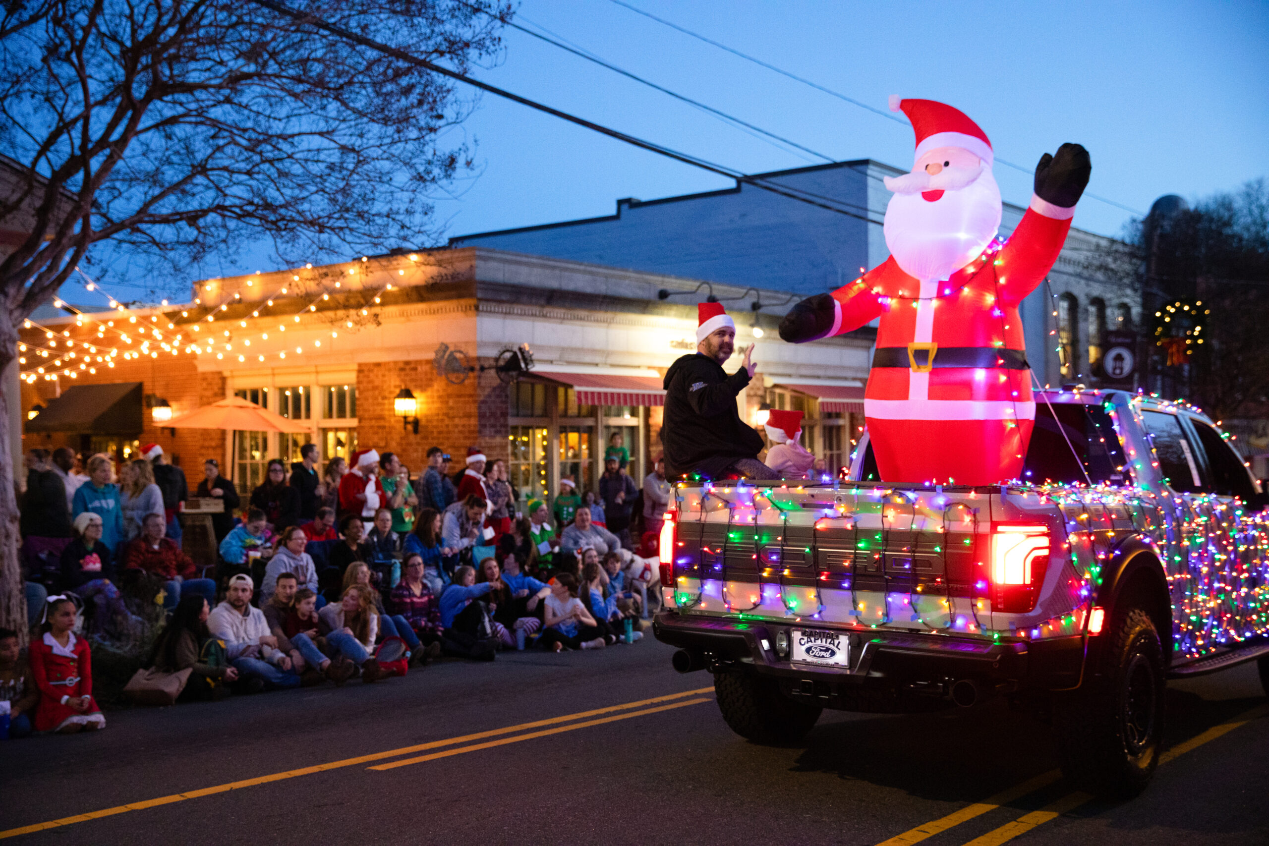 The Holidays are Coming Up in Hillsborough!